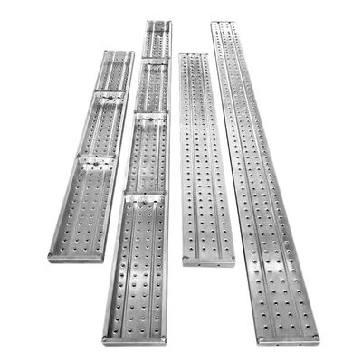 Solid Structure Scaffolding Plank Hook-on Installation Method Width 200mm to 300mm Durable Platform for Building and Repair